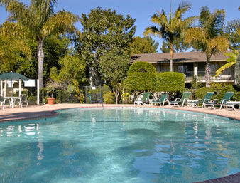 Ramada Limited Hotel Goleta Exterior foto